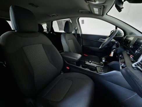 Certified 2023 Kia Sportage LX AWD/4WD image 27