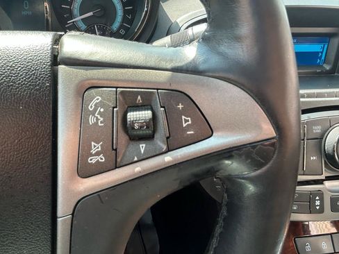 Used 2010 Buick LaCrosse CXL w/ Luxury Package FWD image 19