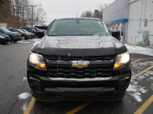 Used 2022 Chevrolet Colorado LT image 3