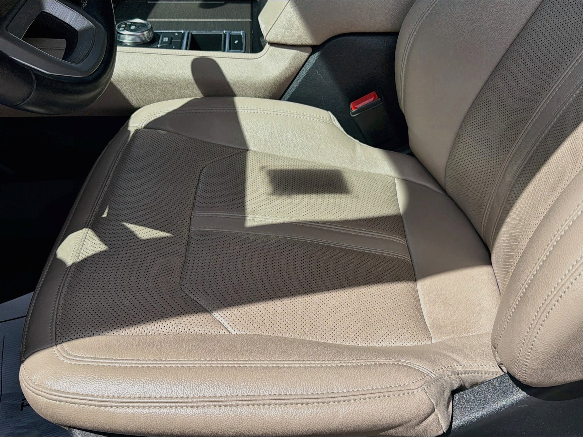Used 2023 Ford Expedition Max Limited RWD image 23