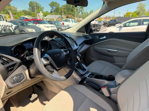 Used 2013 Ford Escape SE AWD/4WD image 15