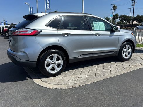 Used 2024 Ford Edge SE AWD/4WD image 2
