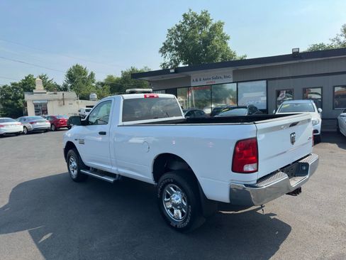 Used 2015 RAM 2500 Tradesman w/ Chrome Appearance Group image 4
