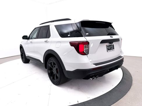 Used 2021 Ford Explorer ST w/ Equipment Group 401A AWD/4WD image 20