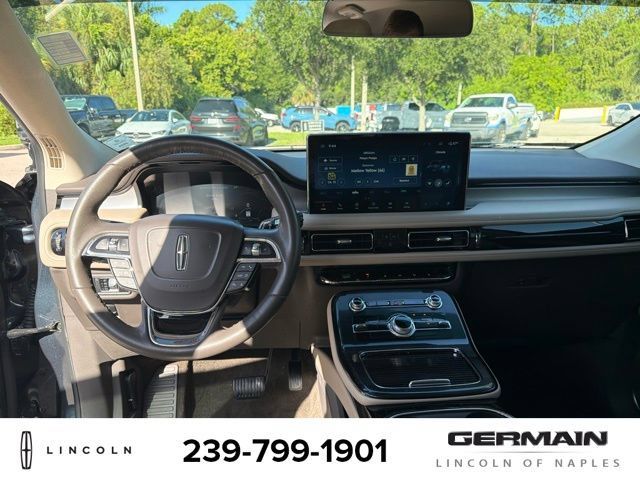 Used 2023 Lincoln Nautilus AWD w/ Premium Package image 14