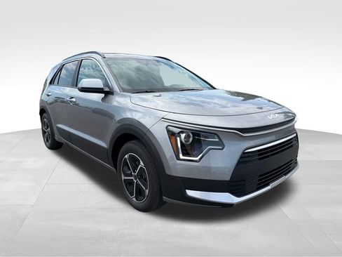New 2026 Kia Niro LX FWD image 1