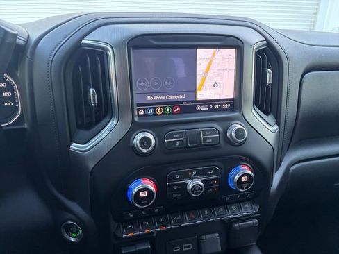 Certified 2022 GMC Sierra 1500 Denali w/ Denali Premium Package image 10