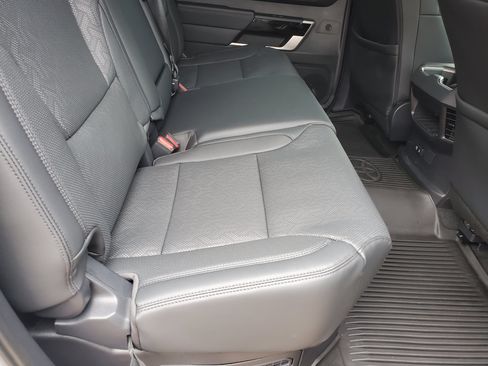 Used 2025 Toyota Tundra Limited image 27