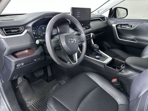 Used 2023 Toyota RAV4 Limited AWD/4WD image 10