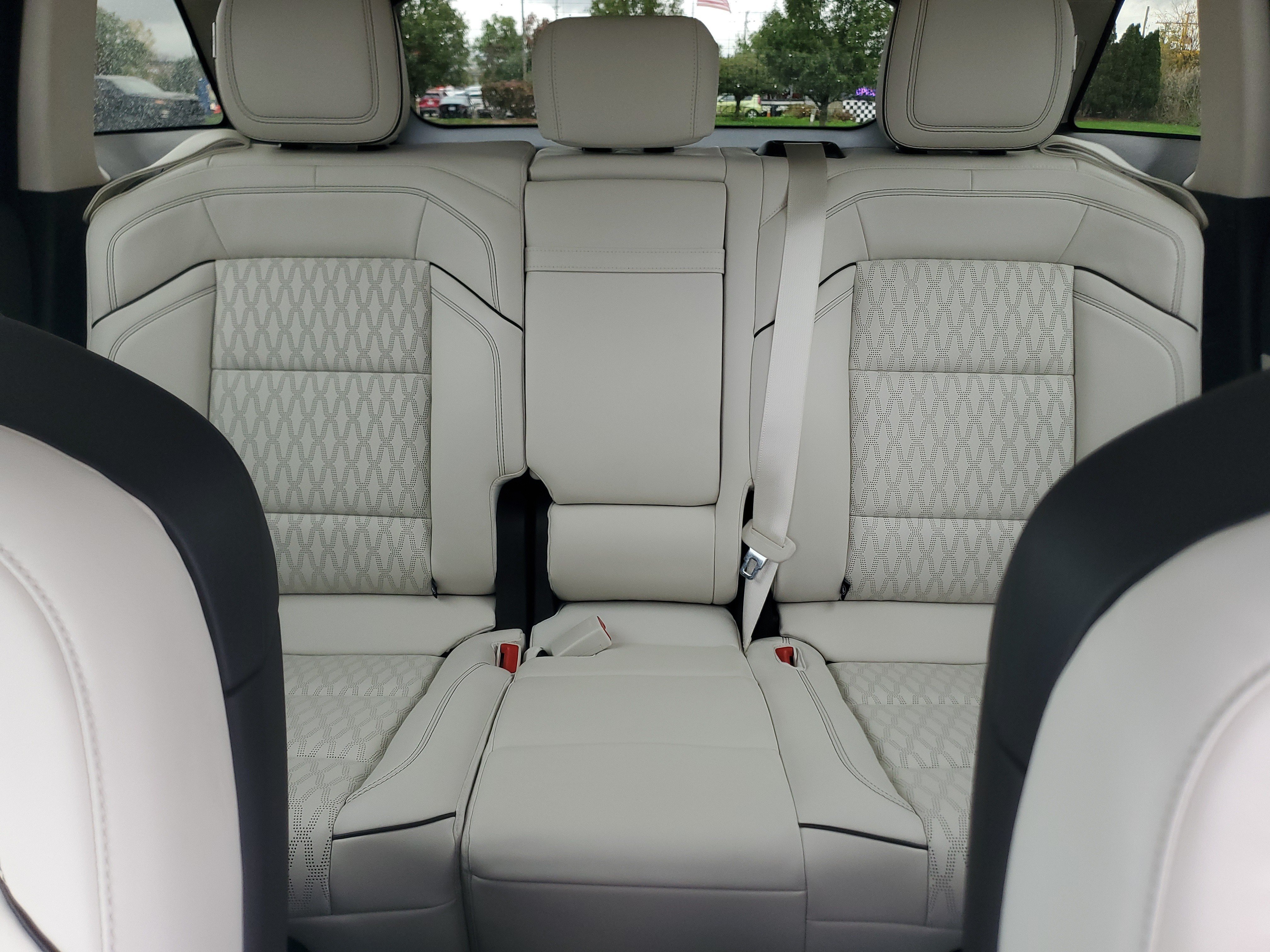 Certified 2024 Lincoln Nautilus Black Label w/ Jet Appearance Package (87T) AWD/4WD image 21