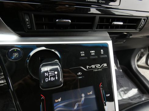 Used 2019 Toyota Mirai image 67
