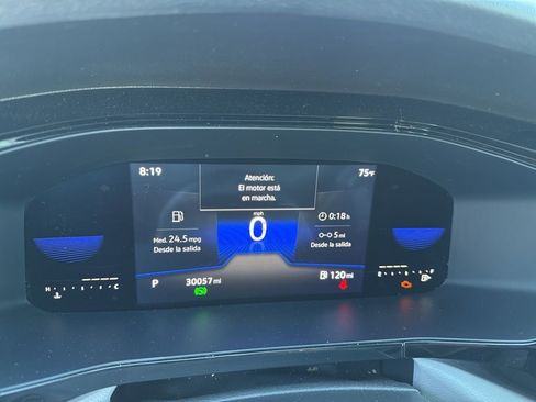 Used 2022 Volkswagen Taos S image 2