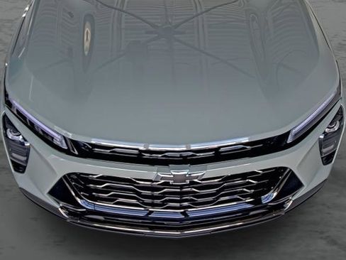 New 2026 Chevrolet Trax ACTIV image 18