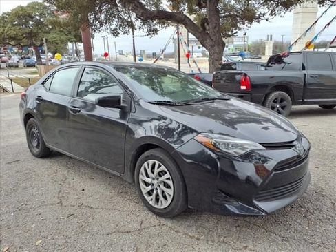 Used 2019 Toyota Corolla LE FWD image 5