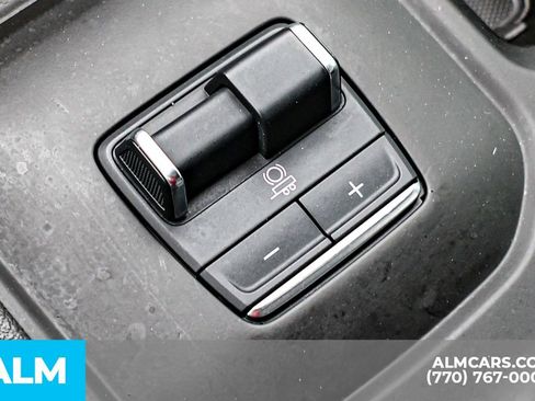 Used 2025 GMC Sierra 2500 AT4 w/ Technology Package AWD/4WD image 40