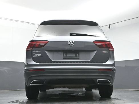 Used 2019 Volkswagen Tiguan SE w/ Panoramic Sunroof Package AWD/4WD image 37