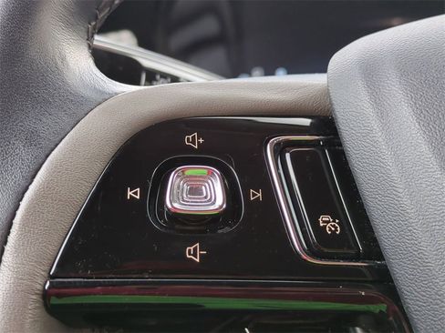 Certified 2024 Lincoln Corsair Reserve w/ Equipment Group 201A image 11