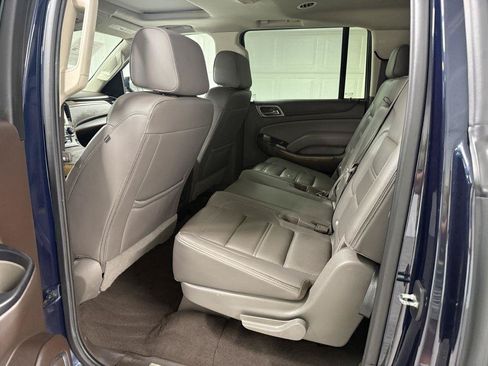 Used 2020 GMC Yukon XL Denali AWD/4WD image 33