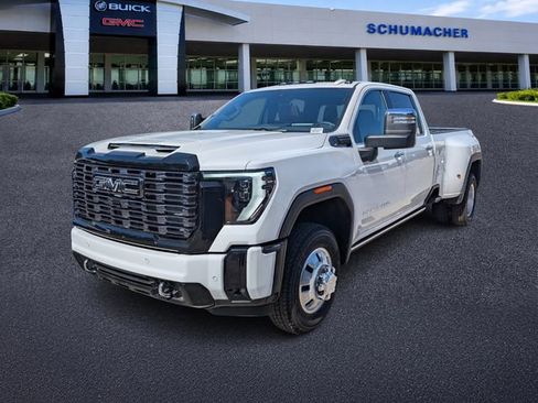 New 2026 GMC Sierra 3500 Denali Ultimate image 3