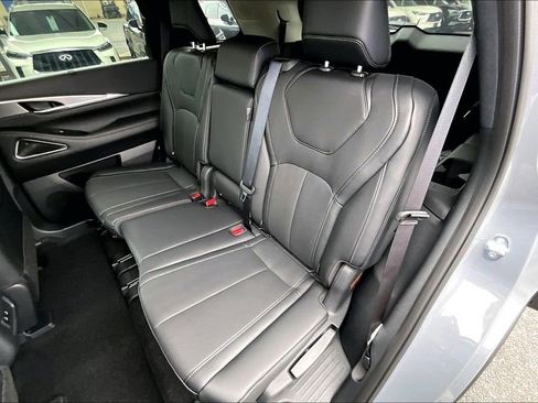 New 2026 INFINITI QX60 Luxe image 15