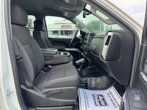 Used 2018 Chevrolet Silverado 2500 LT AWD/4WD image 18