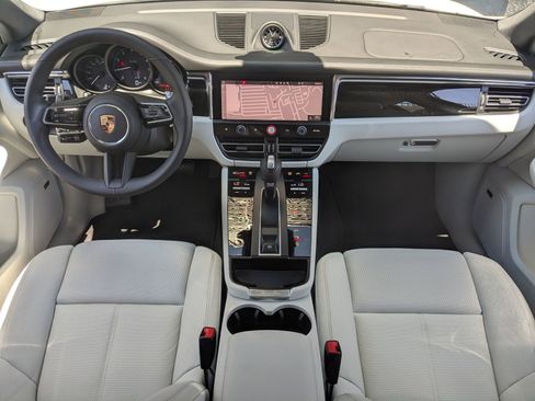 New 2026 Porsche Macan AWD/4WD image 23