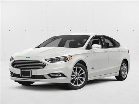 Used 2017 Ford Fusion Energi Titanium FWD image 1