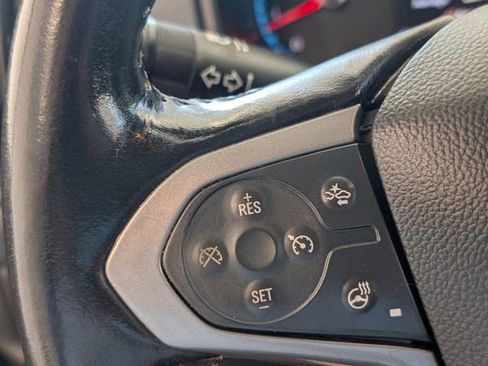 Used 2022 Chevrolet Colorado Z71 w/ Safety Package image 27