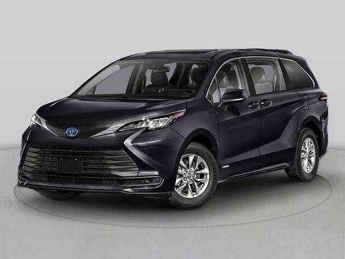 Used 2024 Toyota Sienna XLE w/ XLE Plus Package AWD/4WD image 1