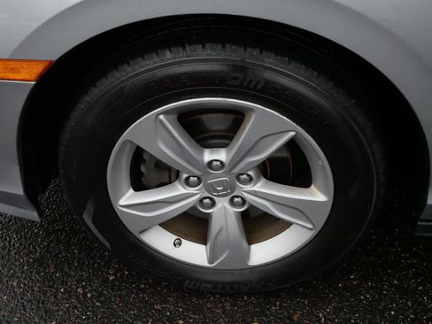 Used 2018 Honda Odyssey EX-L image 15