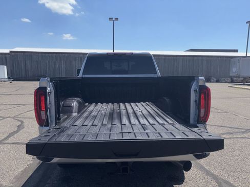 Used 2021 GMC Sierra 2500 Denali w/ Denali Ultimate Package AWD/4WD image 8