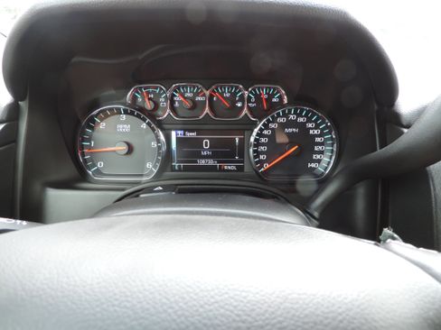 Used 2019 GMC Yukon XL SLT image 9