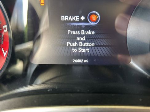 Used 2019 Dodge Challenger SRT Hellcat Redeye image 32