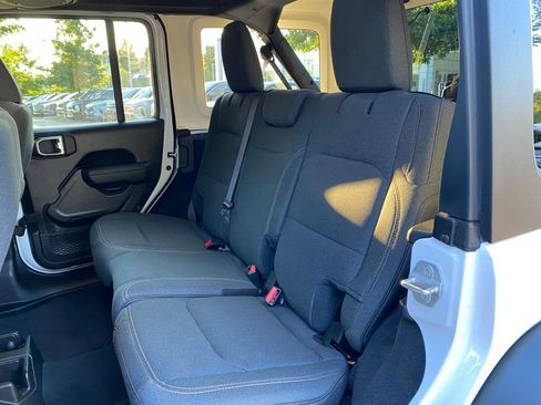 Used 2026 Jeep Wrangler Unlimited Sport AWD/4WD image 26