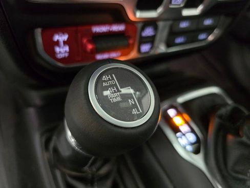 New 2025 Jeep Wrangler Unlimited Rubicon 392 image 25