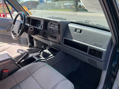 Used 1996 Jeep Cherokee 4WD 4-Door image 50