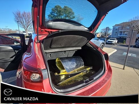 Used 2017 MAZDA MAZDA3 Sport image 25