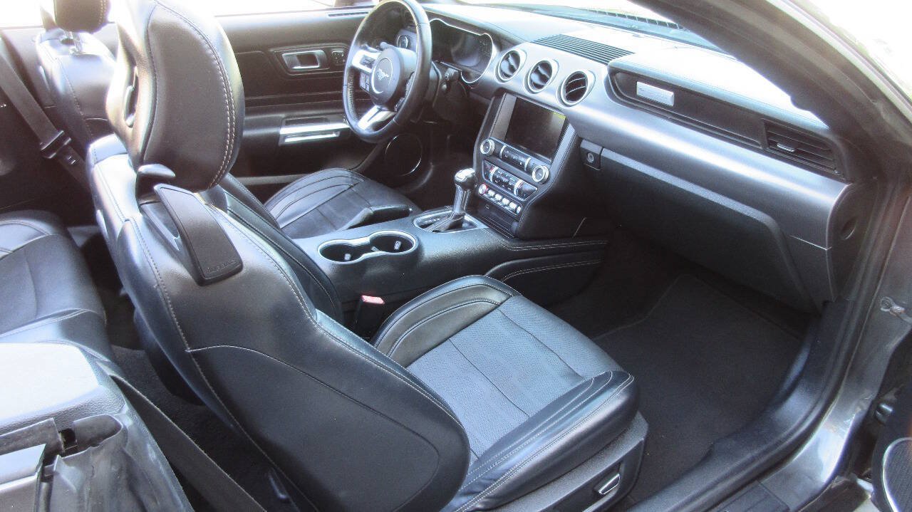 Used 2019 Ford Mustang Premium w/ Equipment Group 201A RWD image 22