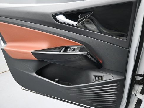 Used 2022 Volkswagen ID.4 Pro S image 25