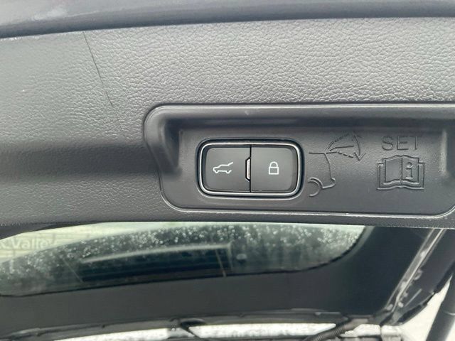 Used 2026 Ford Explorer ST-Line AWD/4WD image 9