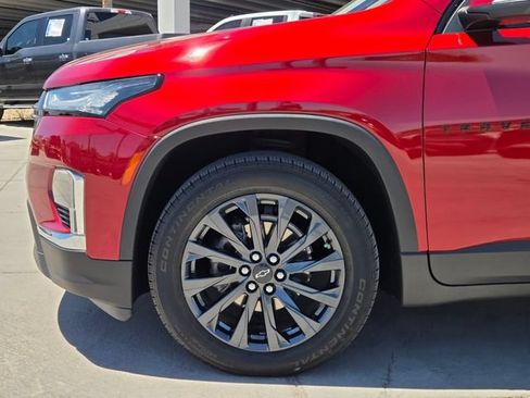 Certified 2023 Chevrolet Traverse RS FWD image 9