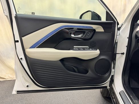 Used 2025 Acura ADX A-Spec image 12