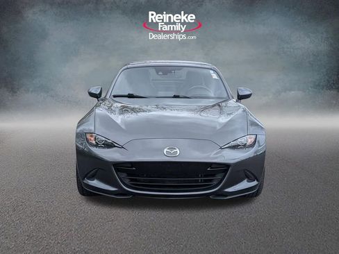 Used 2017 MAZDA MX-5 Miata RF Grand Touring image 2