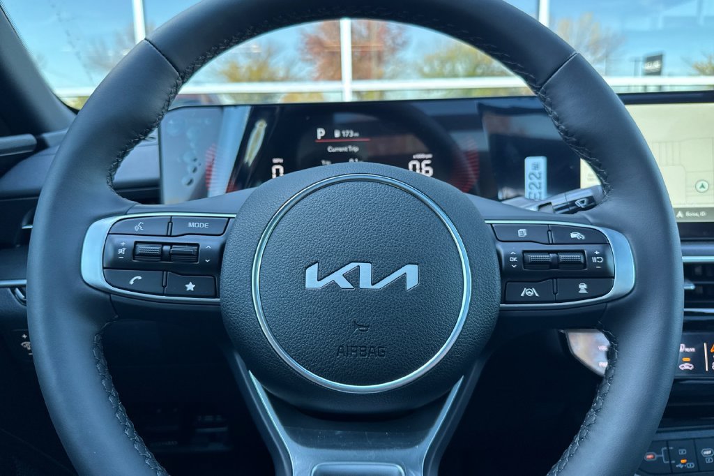 New 2027 Kia K5 GT-Line FWD image 25