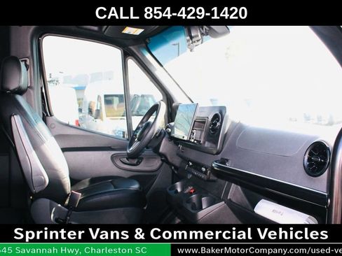 Used 2019 Mercedes-Benz Sprinter 3500 image 30