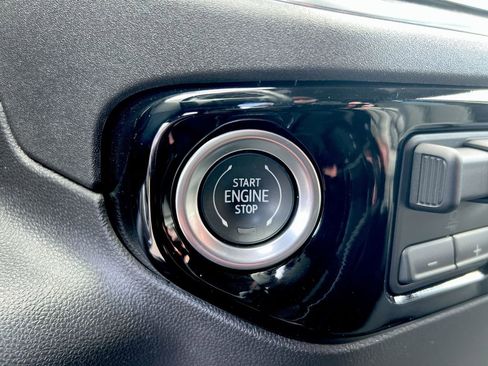 Used 2024 GMC Sierra 1500 Elevation AWD/4WD image 15