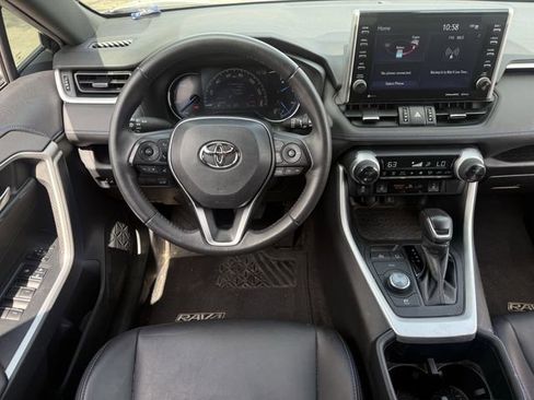 Used 2022 Toyota RAV4 XSE AWD/4WD image 13