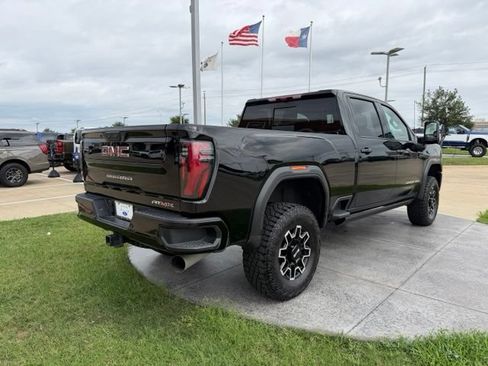 Used 2026 GMC Sierra 2500 AT4X AWD/4WD image 6