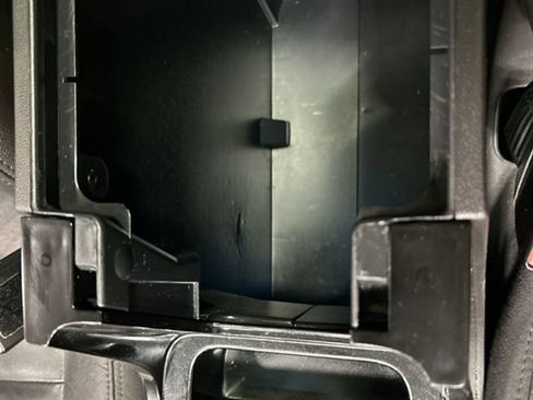 Used 2012 Ford Escape Limited image 29