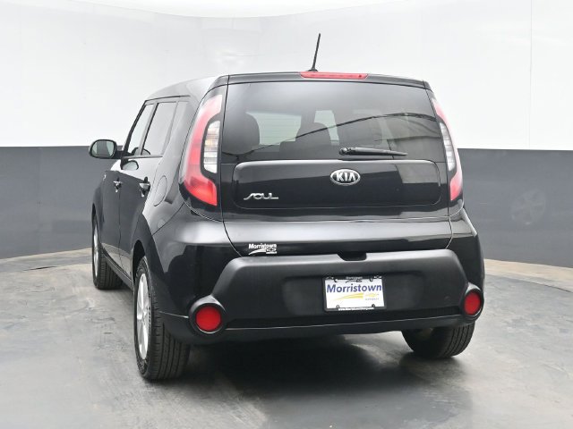 Used 2015 Kia Soul FWD image 12